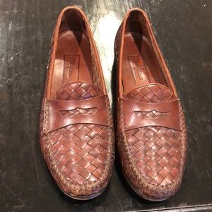Men’s size 9 brown leather shoe